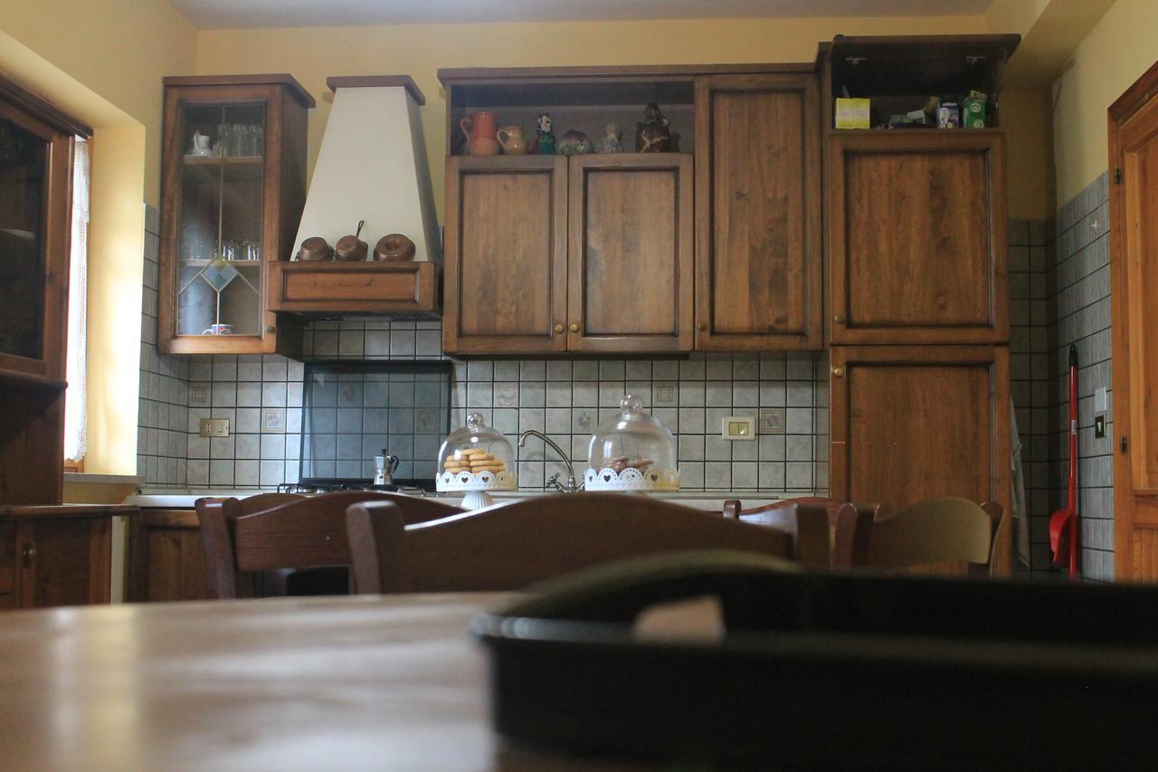 B&B A Casa Di Nonna Massa d'Albe Eksteriør billede