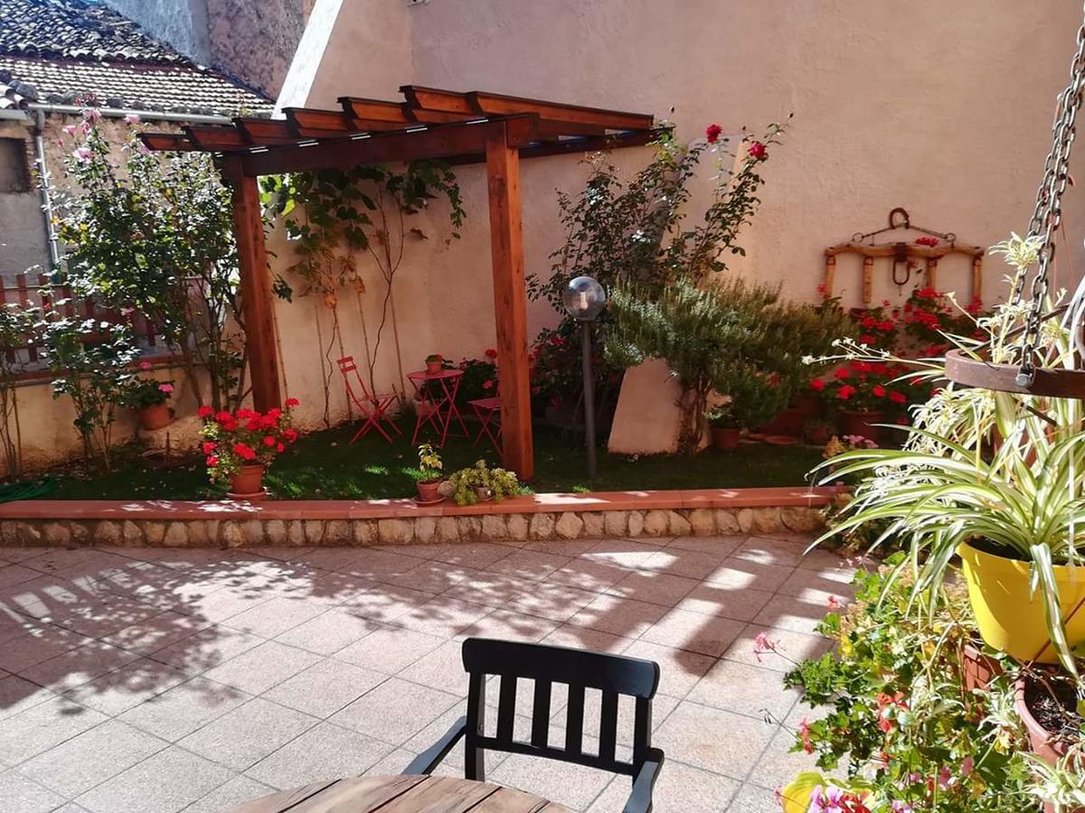 B&B A Casa Di Nonna Massa d'Albe Eksteriør billede