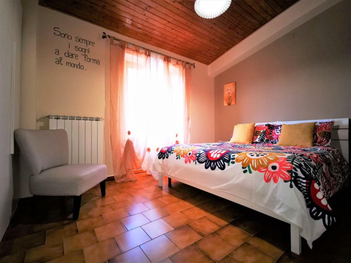 B&B A Casa Di Nonna Massa d'Albe Eksteriør billede